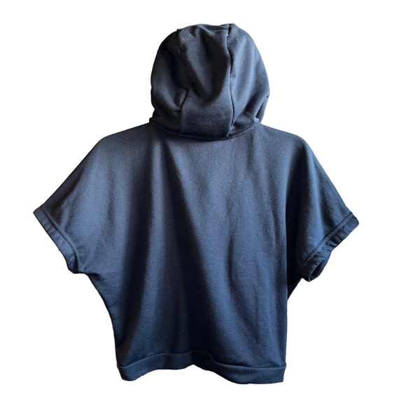 Nike Big Girl’s Short Sleeve Hoodie size XL Black - Picture 2 of 7